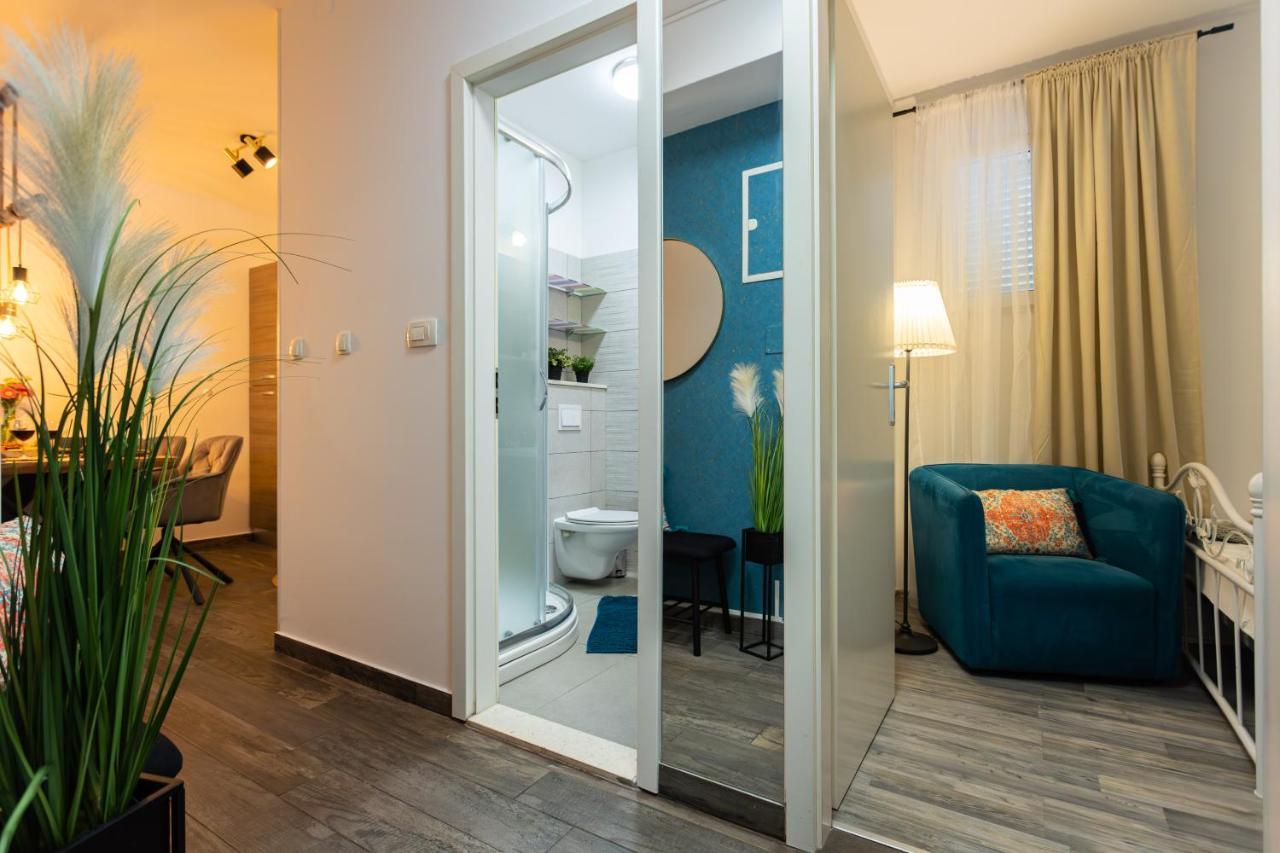 Oasis Luxury Apartment With Terrarce And Jacuzzi Split Eksteriør billede