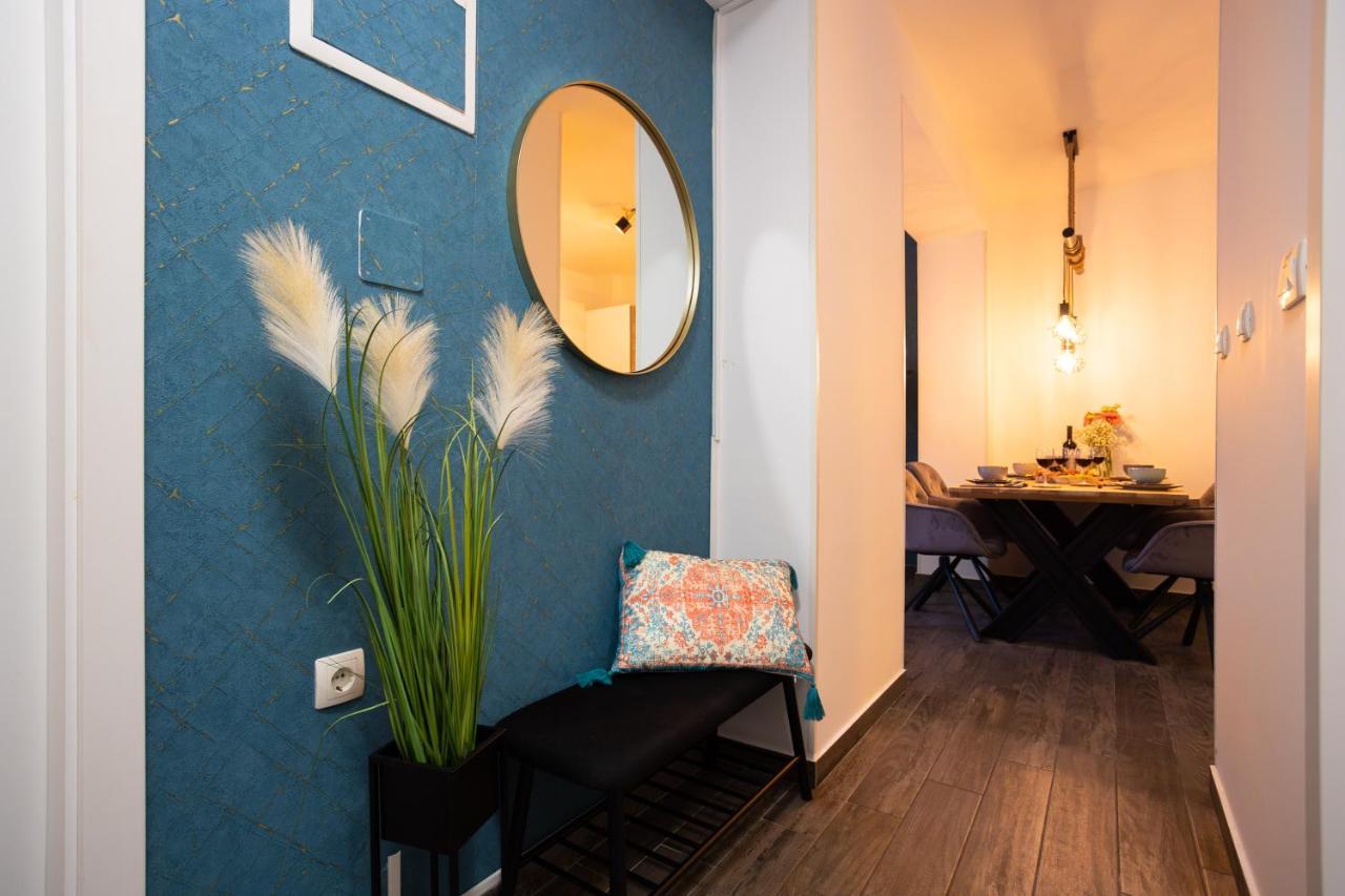 Oasis Luxury Apartment With Terrarce And Jacuzzi Split Eksteriør billede